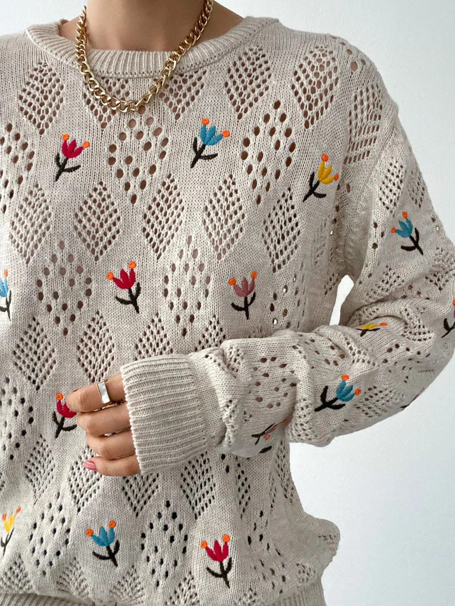 Floral Embroidered Cream Knitted Pullover