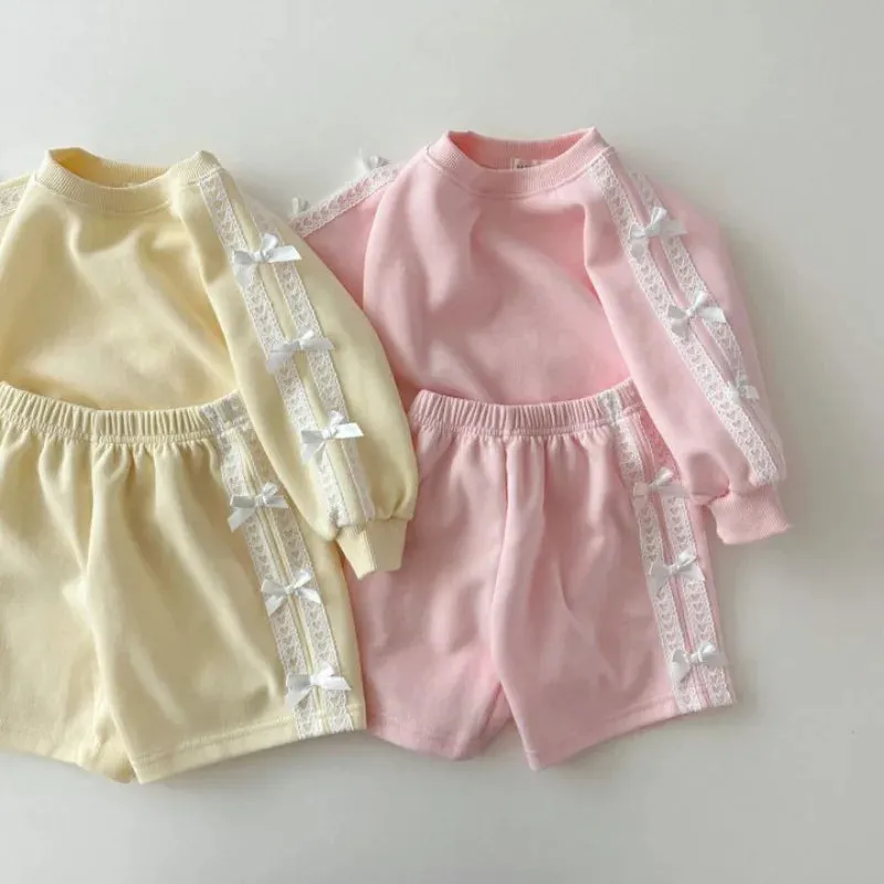 Girls Solid Lace Bow Sweatshirt & Shorts Set