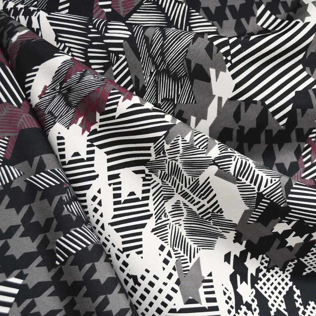 Houndstooth Geometric Poly Crepe Black/Plum