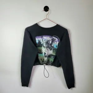 Vintage Y2K Reworked Wolf Graphic Crop Sweatshirt | Size 6